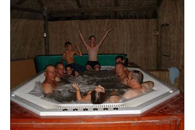 חאן אבירן - טיולים באיזור