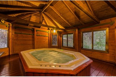 ברק בקתות נופש