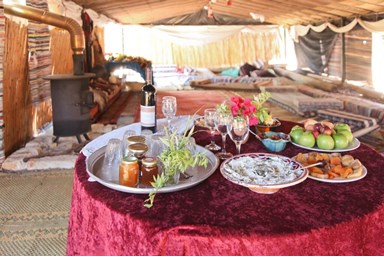 דרך התנ"ך אל הטבע - אוהל אברהם