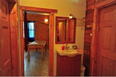 ארבל בתי קייט - בקתות זוגיות