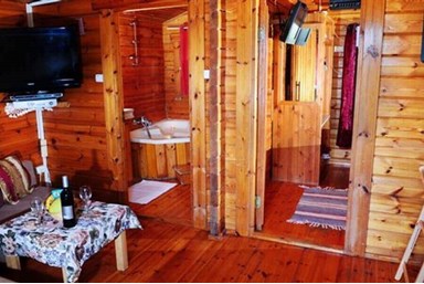 ארבל בתי קייט - בקתות זוגיות