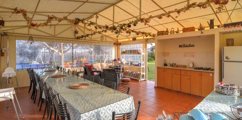 שביל החלב חצר (2).JPG