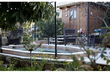 בקתות באהבה – בוטיק - בקתת הספא