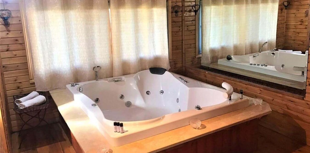 בקתות דרך האושר המקורי בקתת האושר (14).jpg