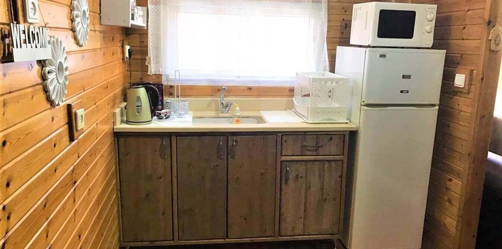 בקתות דרך האושר המקורי בקתת האושר (18).jpg