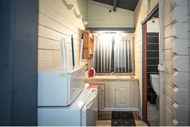 בקתות עץ אלון - בקתות עץ