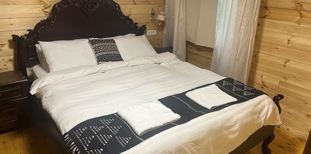 איתן בקתות עץ - Eitan Wood Cabins Resort הבית הצהוב 2025 (3).jpg