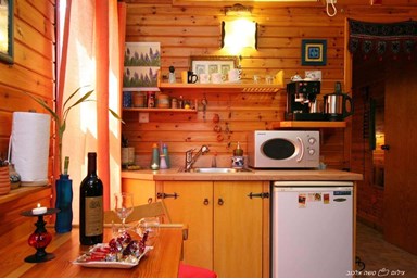 פנינה בבצת - הבקתה הזוגית