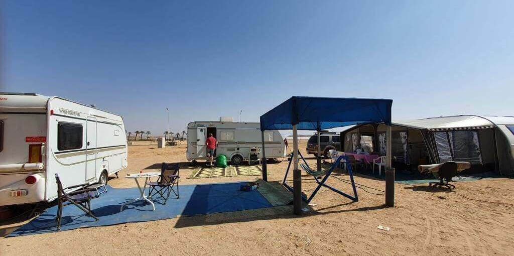 בית קטן בערבה חניון קרוואנים (1).jpeg