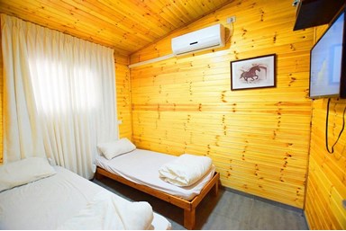 וי קלאב גורן - וילה צ'וואליטה