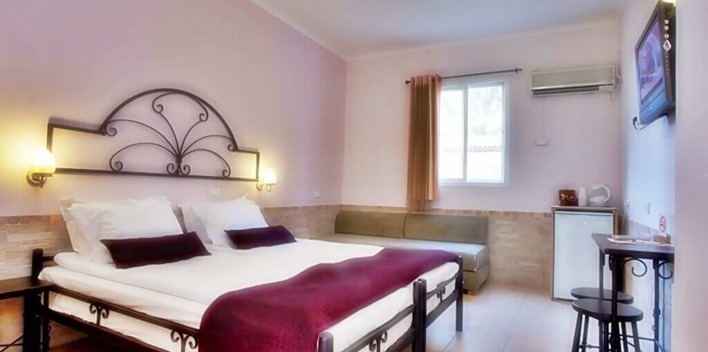 כפר הנופש משאבים החדרים (11).jpg