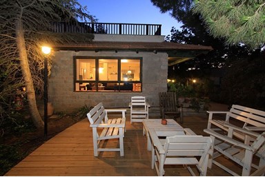 בר בכפר - היקב