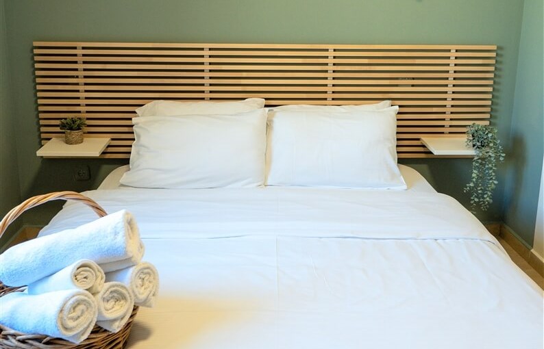 לוריא בצל התמר יחידות אירוח (3).jpg