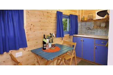 בקתות עץ השדה