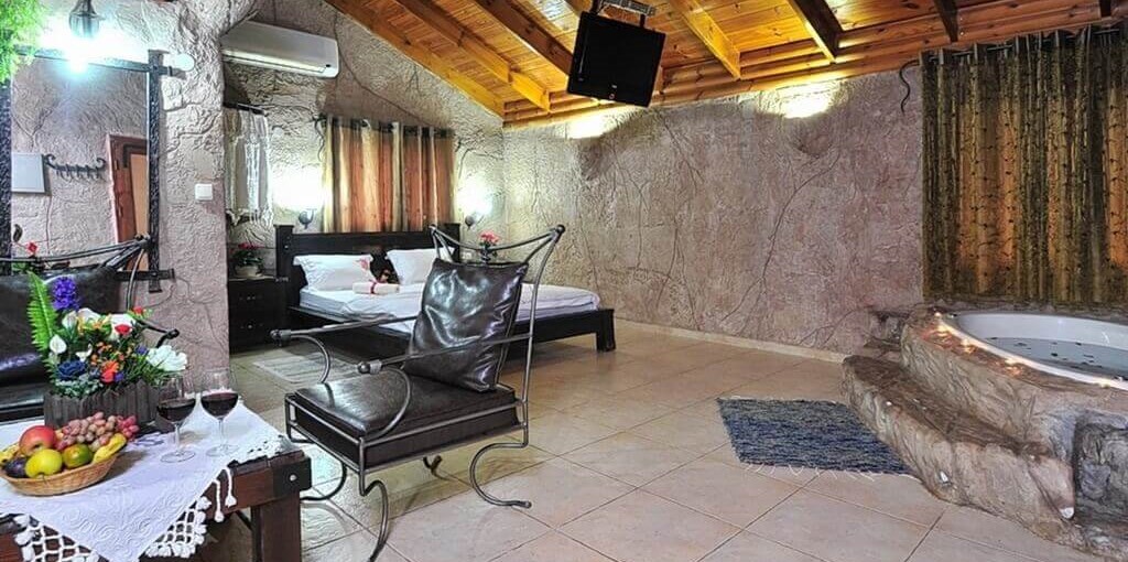 גן וטבע אביב ורן (1).jpg