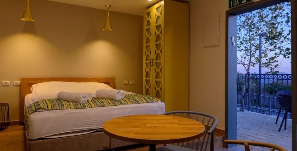 בית הארחה - כפר עציון יחידות אירוח משודרגות (1).jpg