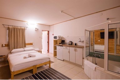 לבנדר וזית - בקתות זוגיות