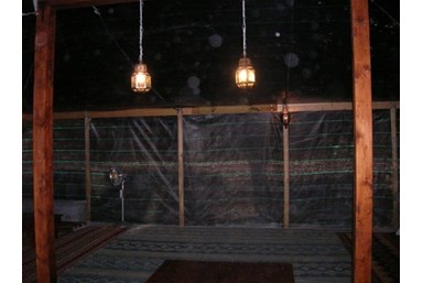 חולות מדבר - משפחת קניון - בקתות עץ