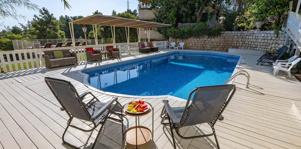 הסעודה האחרונה דף הבית  (3).jpg