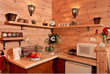 בקתות עץ אורן - בקתות עץ