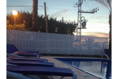 בקתות עץ אורן