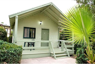 בקתות עץ מול חרמון - הבקתות