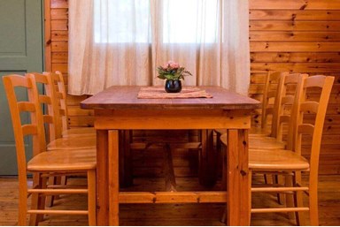 בקתות עץ מול חרמון - הבקתות