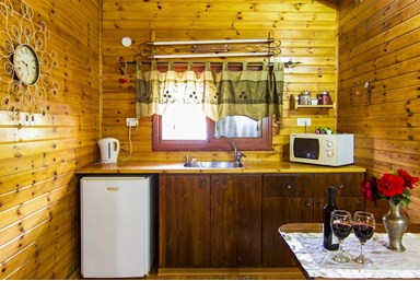 קרן אור בטבע - זוגיות