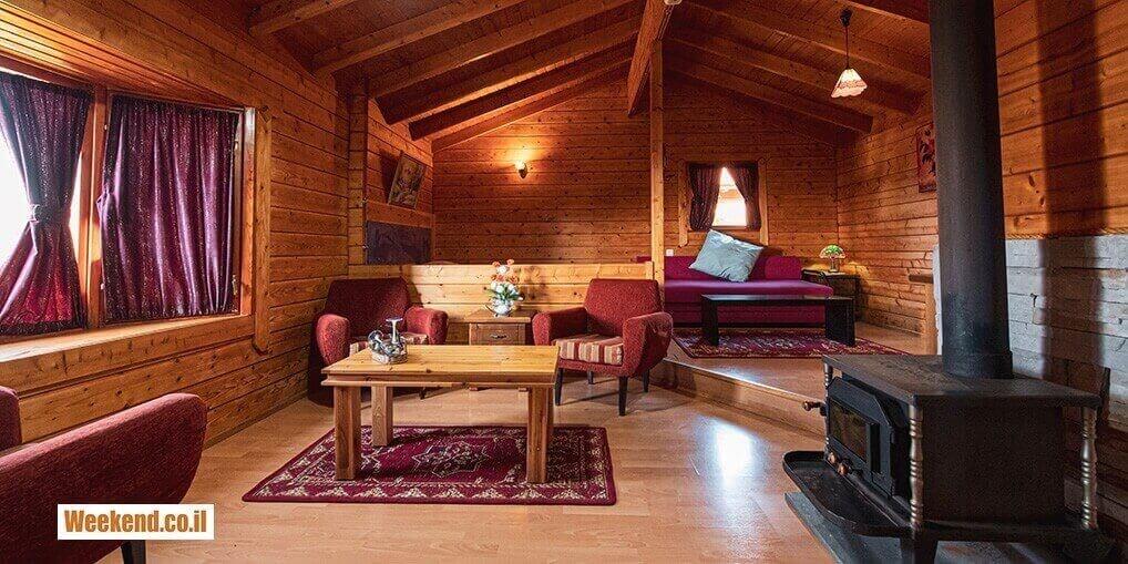 בקתות עץ בהר הארי בקתות (3).jpg