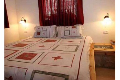 אצולת מילס - בקתות האבן