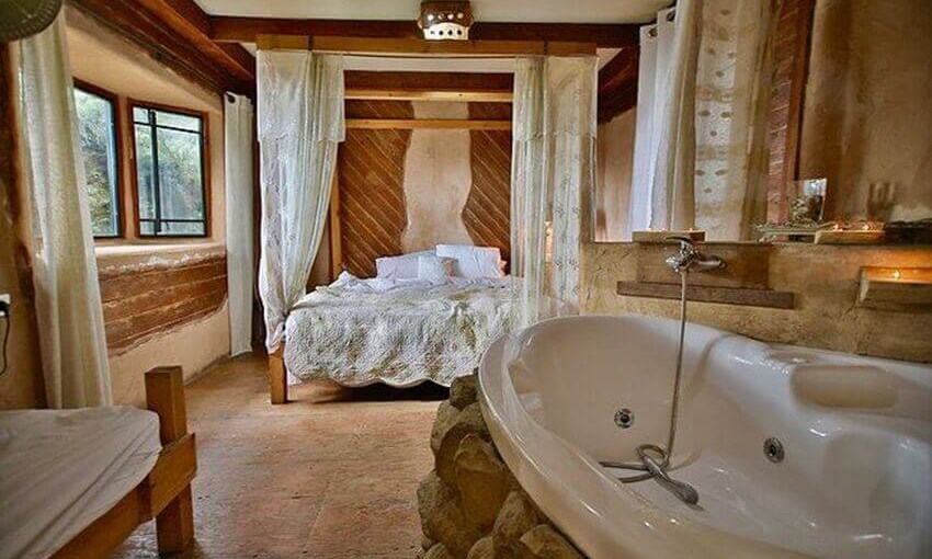 בקתות בערפל הראשונה (3).jpg