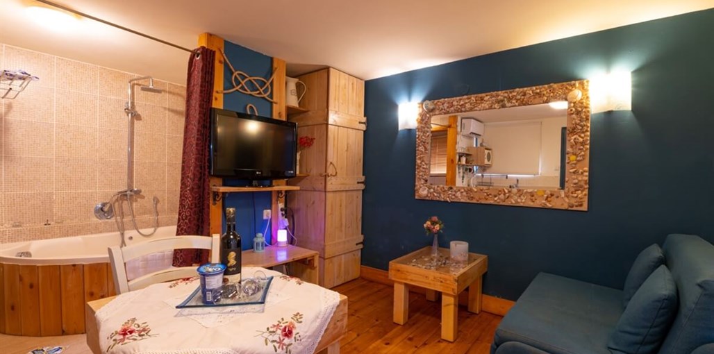 חוות התבלינים- אירוח בניחוח אחר רגעי קסם (3).jpg