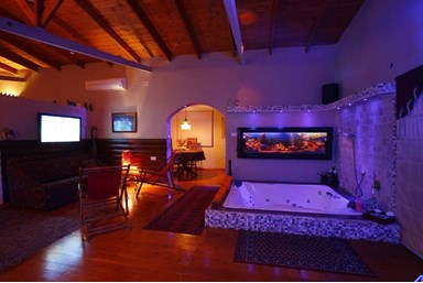 מקום בטבע - סוויטה 15