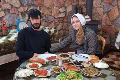 בקתות עץ בין העננים - המסעדה 