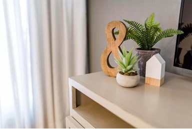 בקתות עץ -תיירות עין זיוון - בקתות דובדבן