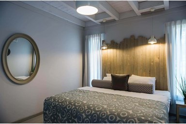 בקתות עץ -תיירות עין זיוון - בקתות דובדבן