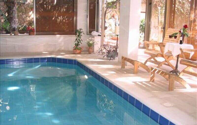 מעלה הרימון בריכה וסאונה (2).jpg