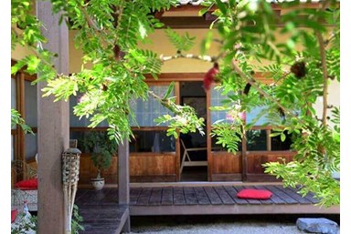 ראקויה - צימרים יפניים - צימר ספא יפני