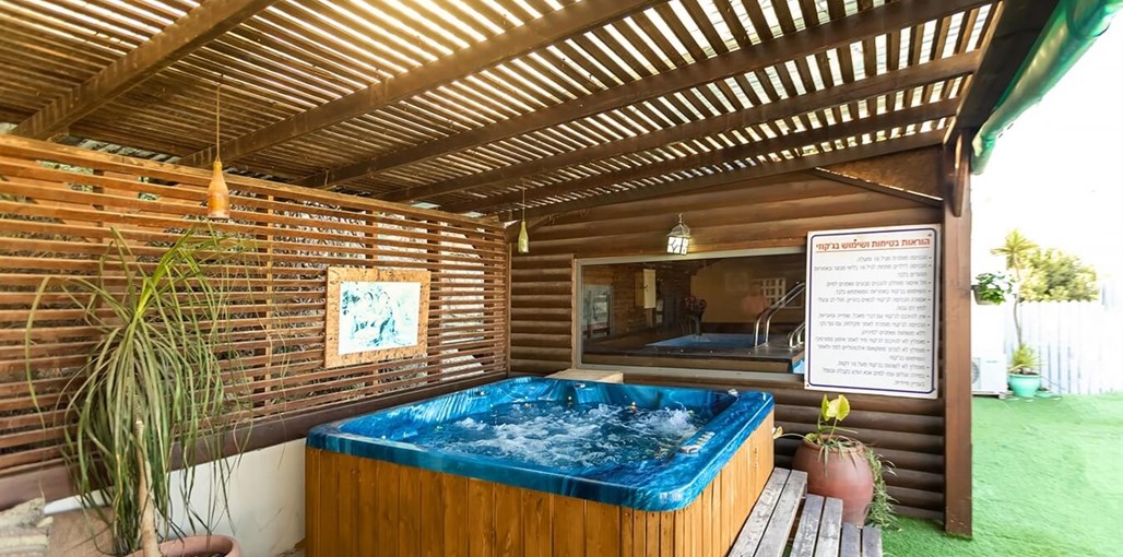 אל מנזול אירוח דרוזי חוץ (1).jpg