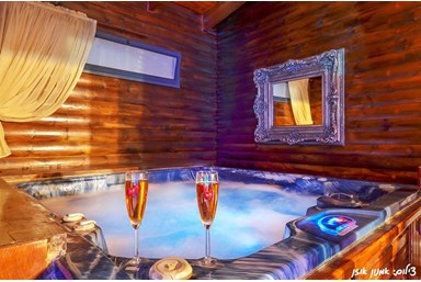 בית הלורדים - הבריכה והספא