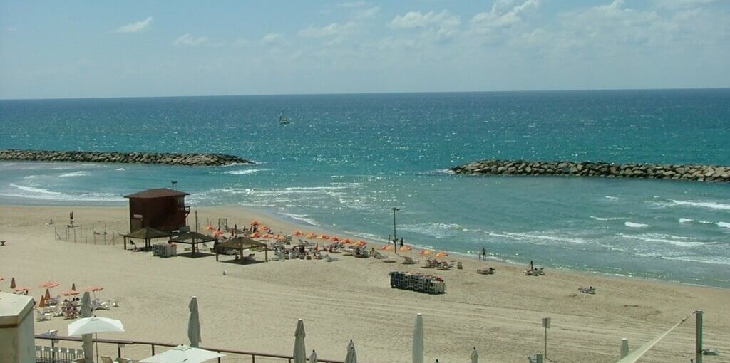 סוויטות חופים ליד הים נוף (1).JPG