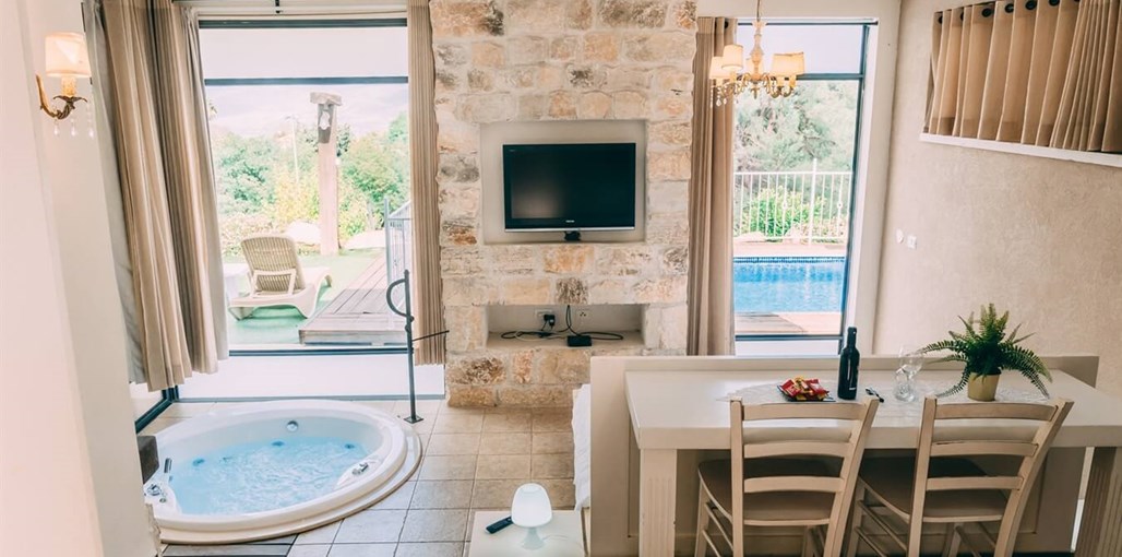 אחוזת קפלן אחוזת קפלן - צימר זוגי (9).jpg