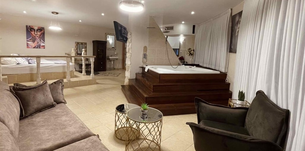 אחוזת ברש סוויטת אבן (3).jpg