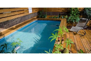 סוויטות ירוק זית - הבריכה הפרטית