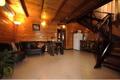 אלוני חן - בקתת דקל