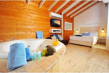 טרופי צימר  spa & resort - בקתת עודד