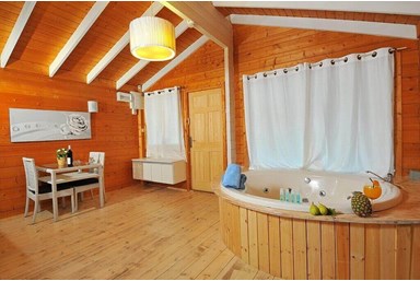 טרופי צימר  spa & resort - בקתות עדי ועידן