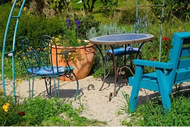 העיגול הפנימי - הגינה והמרחבים