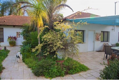 העיגול הפנימי - הגינה והמרחבים