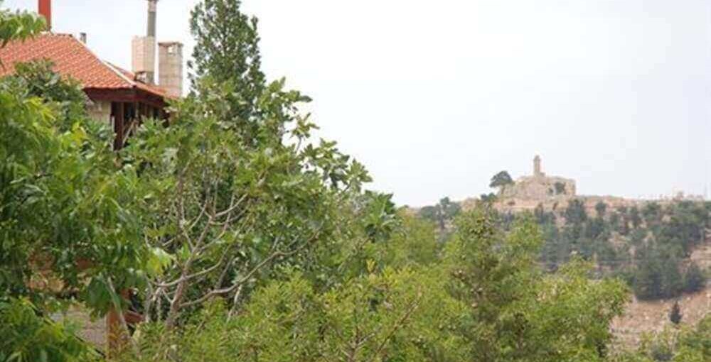 צימר ירושלים של זהב סביבה (2).jpg